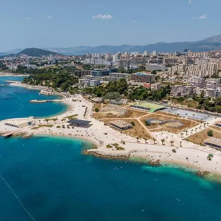 Luxury Oasis Lägenhet Split