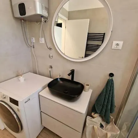 Luxury Oasis Split