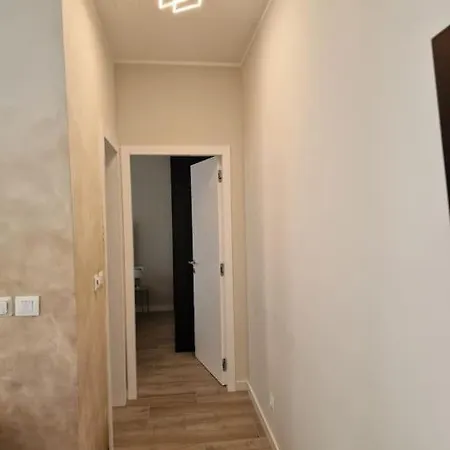 Luxury Oasis Split