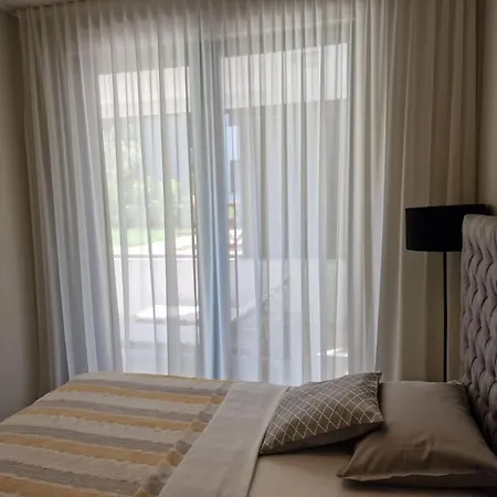Luxury Oasis Appartement Split
